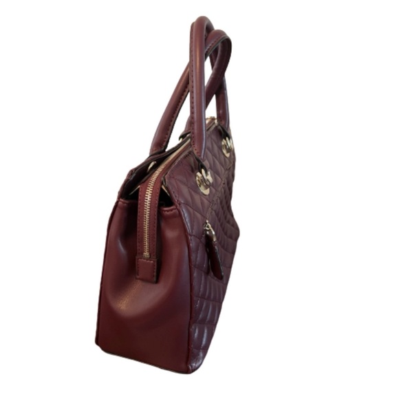 Guess Purse and Wallet Quilted Purse & Wristlet Wallet Matching bag & wallet - Picture 5 of 14